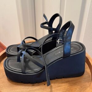 Madden Girl strappy black wedge Sandals